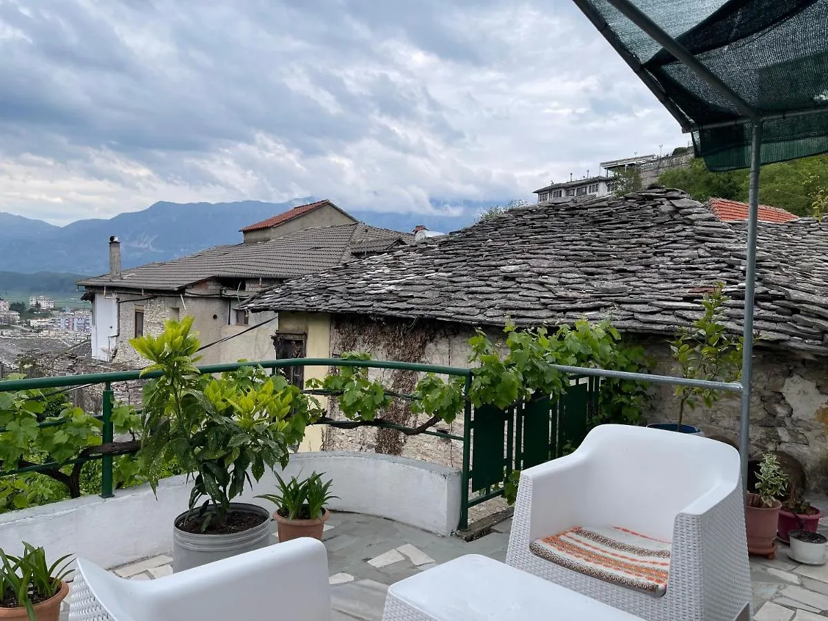 Gjirokastër Guest House Bakuli
