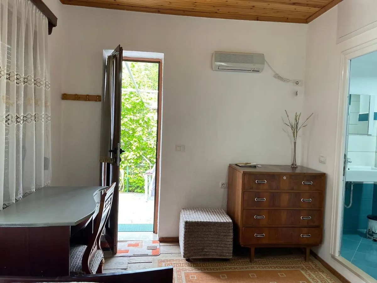 Gjirokastër Guest House Bakuli